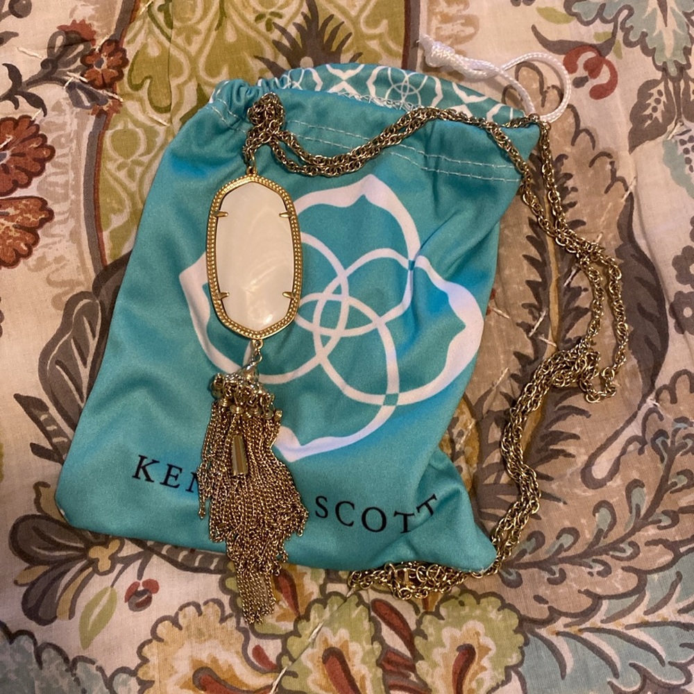 Kendra Scott long necklace